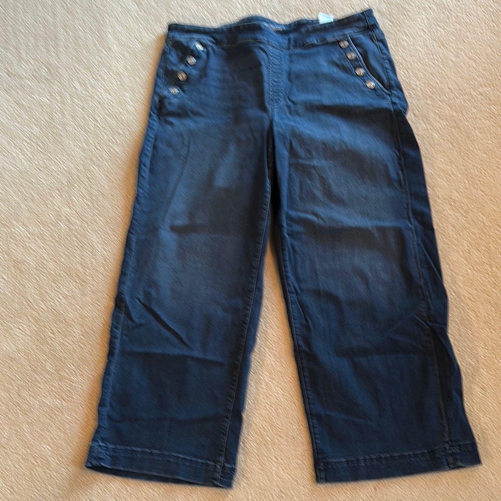 Chico's Dark Blue Wide Leg Crop Jeans
